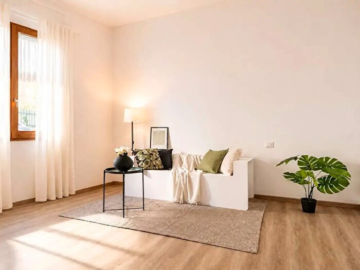 Appartamento quadrilocale in vendita in Via SantIgnazio, Selargius