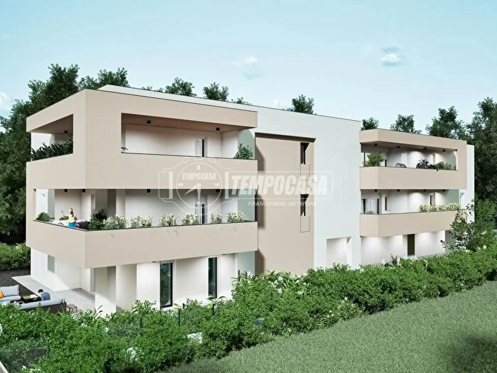 Appartamento quadrilocale in vendita in Via Trasimeno, Selvazzano Dentro