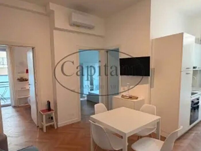 Appartamento trilocale in affitto in Via Tolmezzo, Milano