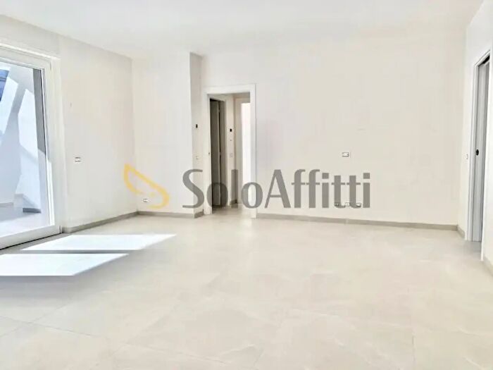 Appartamento trilocale in affitto in Via Giuseppe Capaldi, Bari