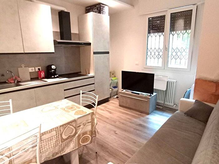 Appartamento trilocale in affitto in Via Carlo Francioni, Murri, Bologna