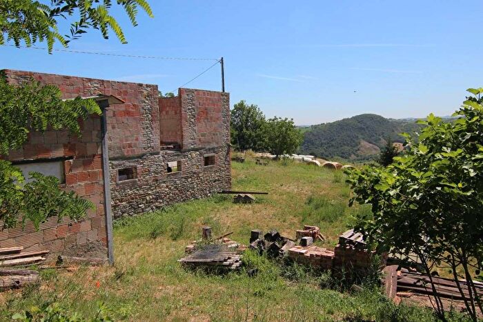 Casa monolocale in vendita in Via SRomano, Baiso