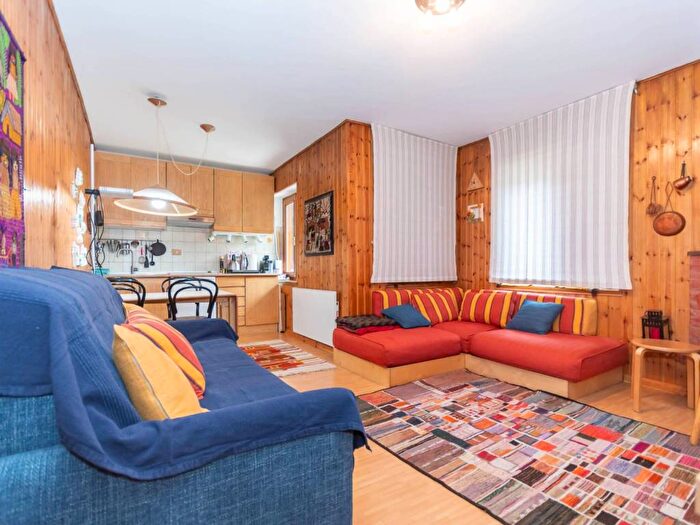 Appartamento bilocale in affitto in Piazza Cioch, Soraga di Fassa