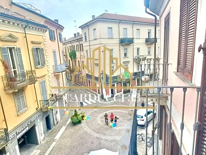 Appartamento quadrilocale in vendita in Emilia, Voghera