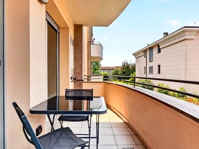 Appartamento bilocale in vendita in Via Maggio, Verano Brianza