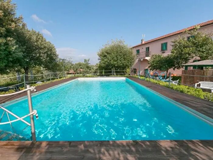 Casa con 6 locali in vendita in Via Leonardo da Vinci, Rosignano Marittimo