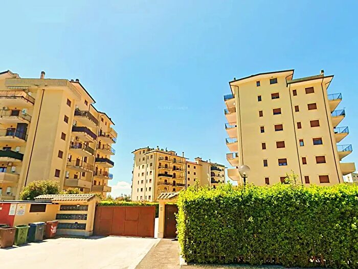 Appartamento trilocale in affitto in Via Cimabue, Piedimonte San Germano