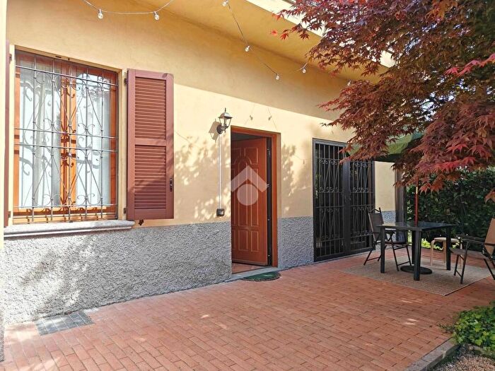 Appartamento bilocale in affitto in Via Sabotino, Costa Lambro, Carate Brianza