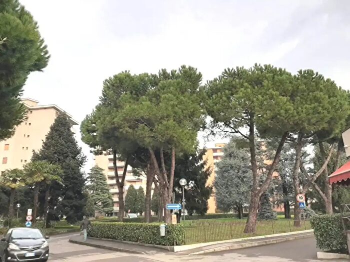 Appartamento bilocale in vendita in Via Guardi, Cinisello Balsamo