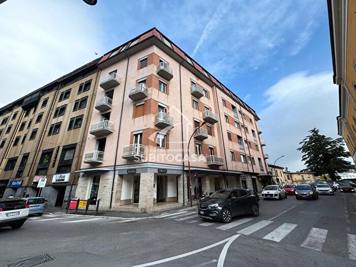 Appartamento trilocale in vendita in Corso Giuseppe Mazzini Campobasso Cb, Campobasso
