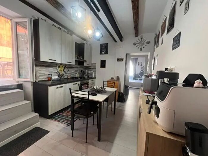 Appartamento trilocale in vendita in Via Pasquale Pastorino, Genova