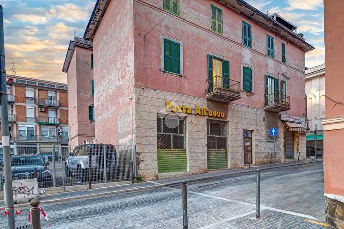 Appartamento trilocale in vendita in Via Andrea Doria, Civitavecchia