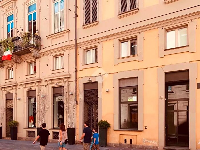 Appartamento bilocale in vendita in Via Carlo Alberto, Torino