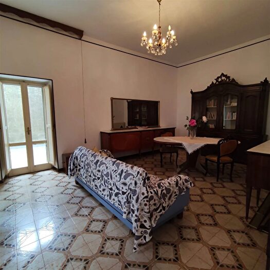 Appartamento con 6 locali in vendita in Guardiagrele, Guardiagrele