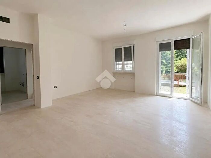 Appartamento quadrilocale in vendita in Via Pasquale Galluppi, Parma