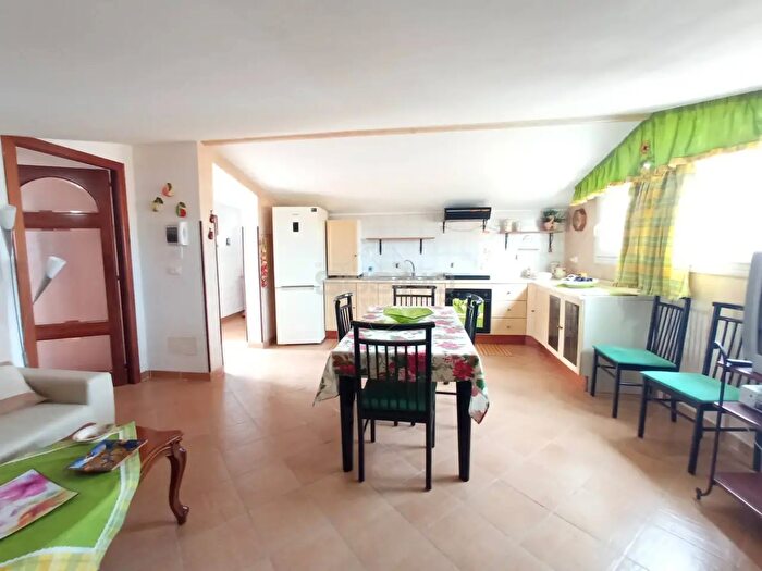 Appartamento bilocale in vendita in Via Austria, Siracusa