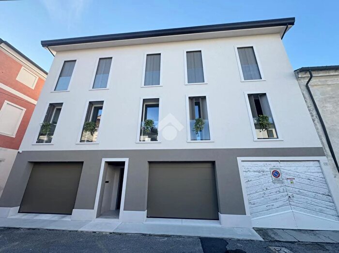 Appartamento con 5 locali in vendita in Cittadella