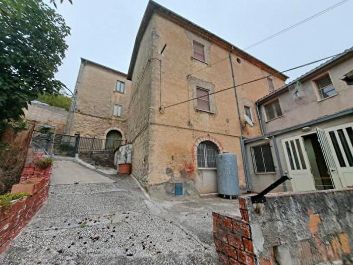 Casa con 6 locali in vendita in Via Oro, Castelpetroso