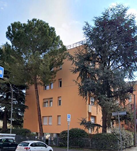 Appartamento trilocale in affitto in Via Giacinta Pezzana, San Donato, Bologna