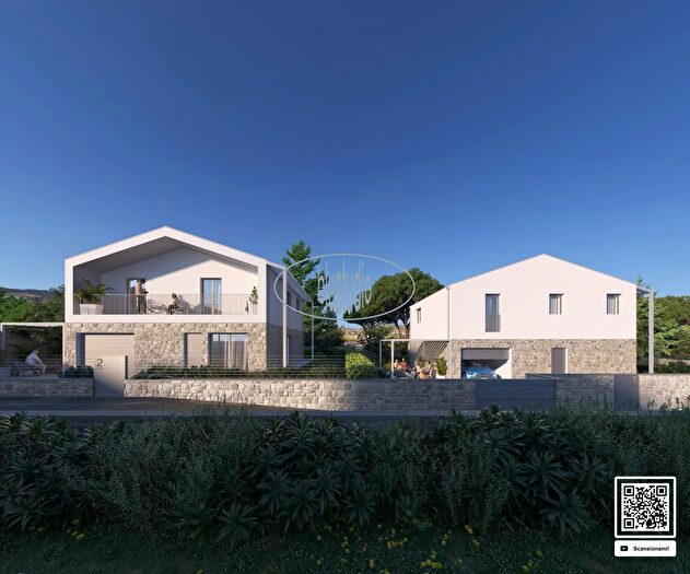 Casa con 5 locali in vendita in Via Vanzetti, Reggello