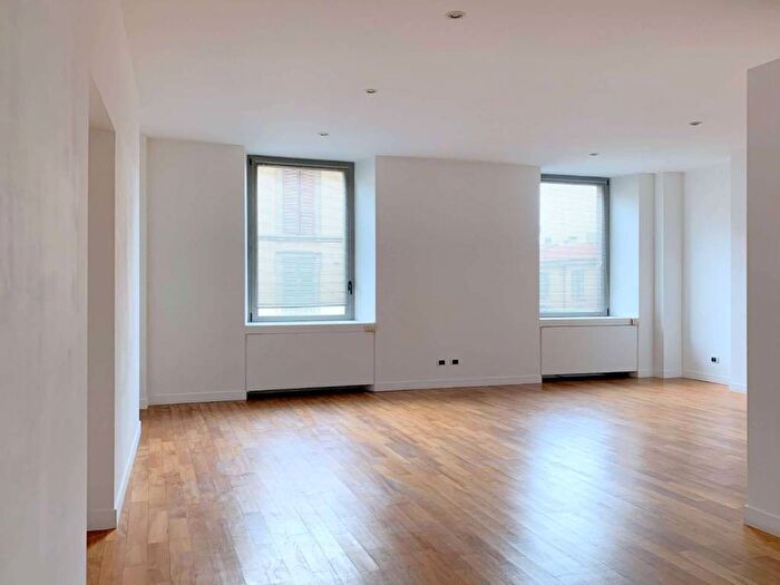 Appartamento bilocale in affitto in via Arco, Cadorna Castello, Milano