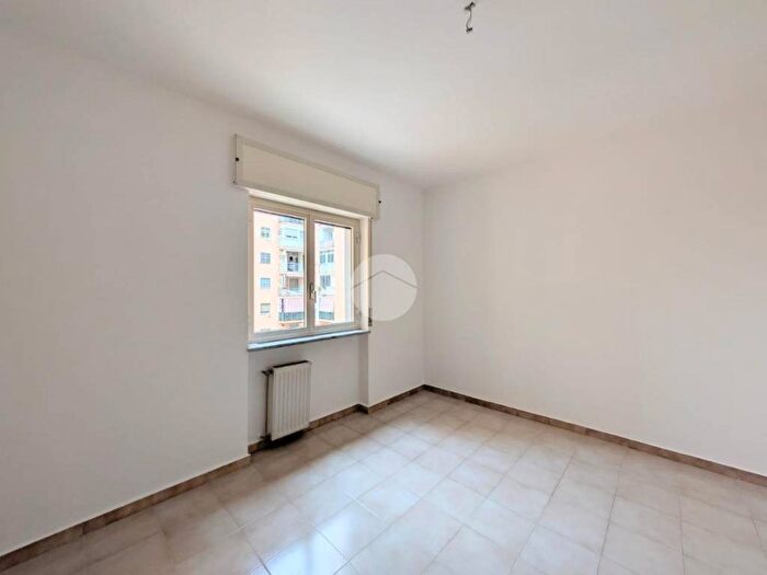 Appartamento trilocale in affitto in Corso Europa, Melito di Napoli