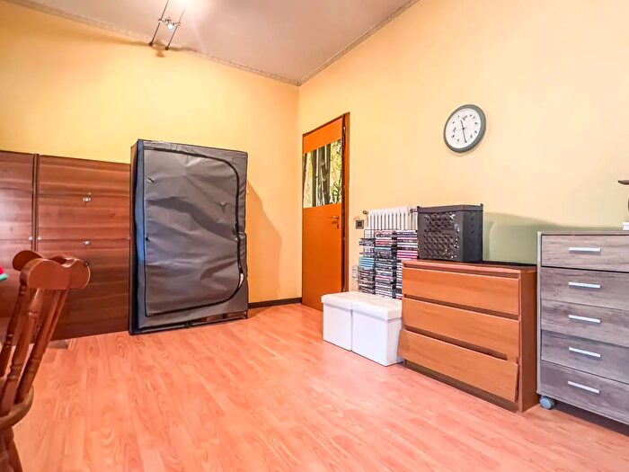 Appartamento con 6 locali in vendita in Via Galassi, Cagliari