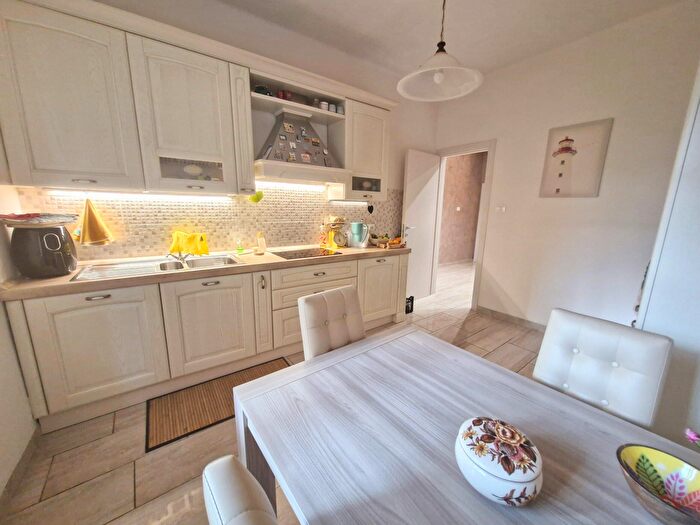 Appartamento trilocale in vendita in Via Toscana Bologna, Bologna