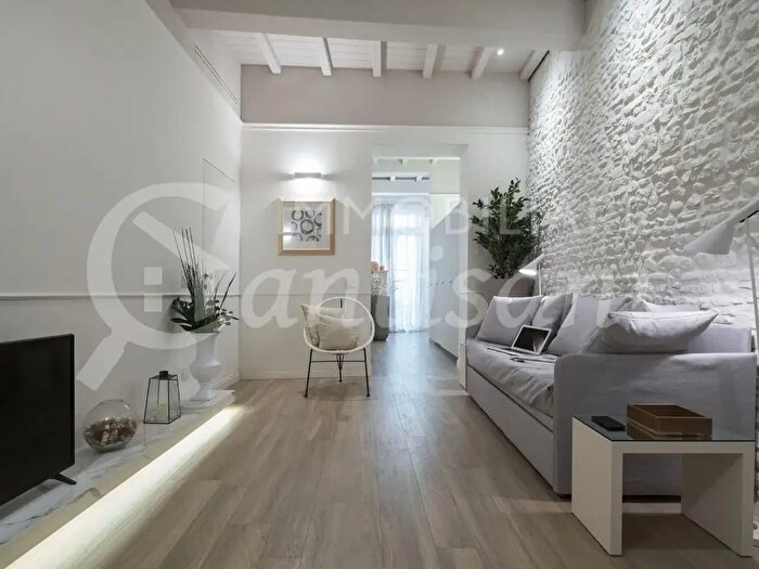 Appartamento bilocale in affitto in Via dell'Agnolo, Firenze