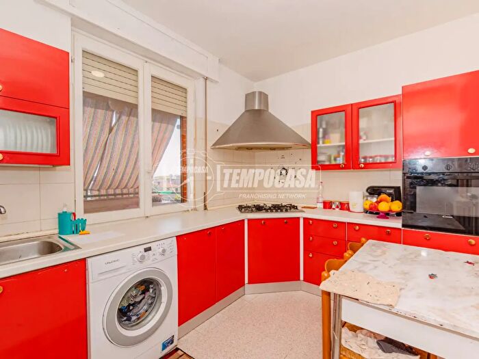 Appartamento trilocale in vendita in Via Vernazzola, Cilavegna