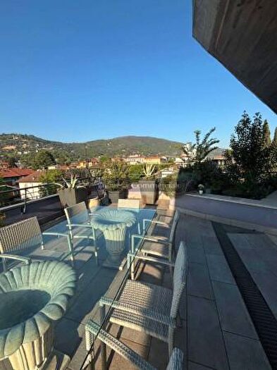 Appartamento quadrilocale in vendita in Brescia