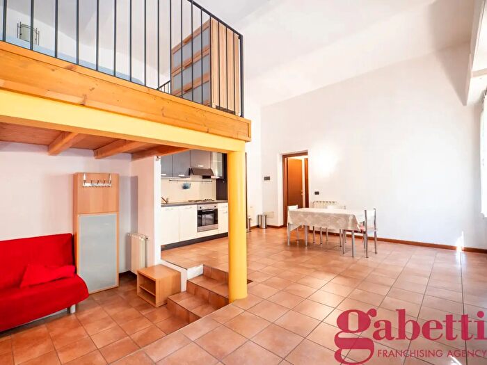 Appartamento monolocale in affitto in Via Ampere, Milano
