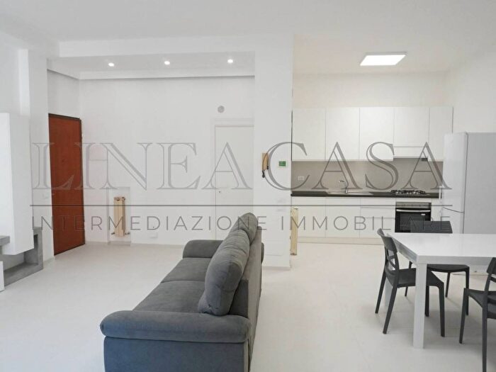 Appartamento bilocale in affitto in Via Gianbattista Moroni, Stazione, Bergamo