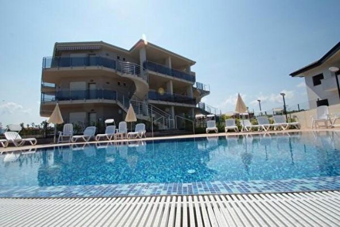 Appartamento trilocale in vendita in Località Piana di Vada, Briatico