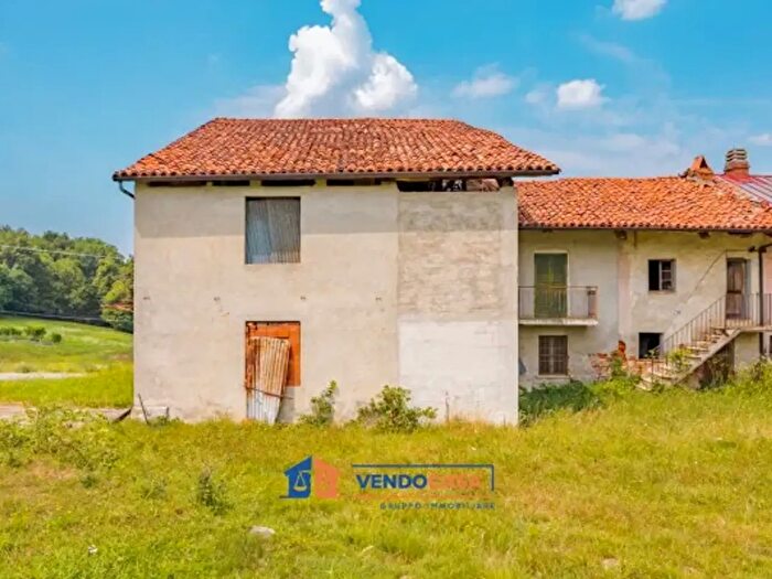 Casa quadrilocale in vendita in Strada Robè Giusta, Mondovi'