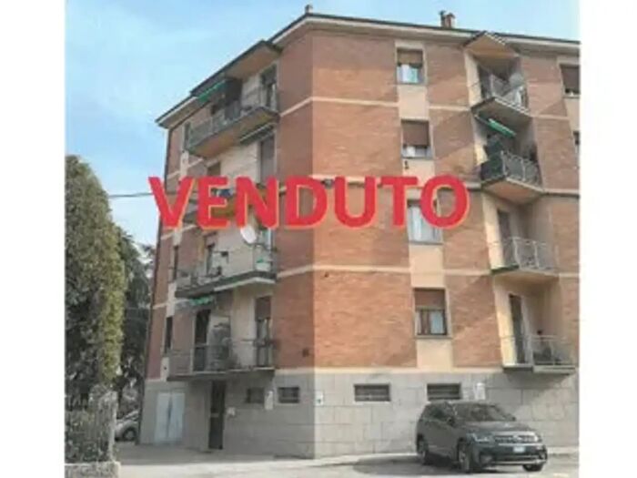 Appartamento trilocale in vendita in Bologna