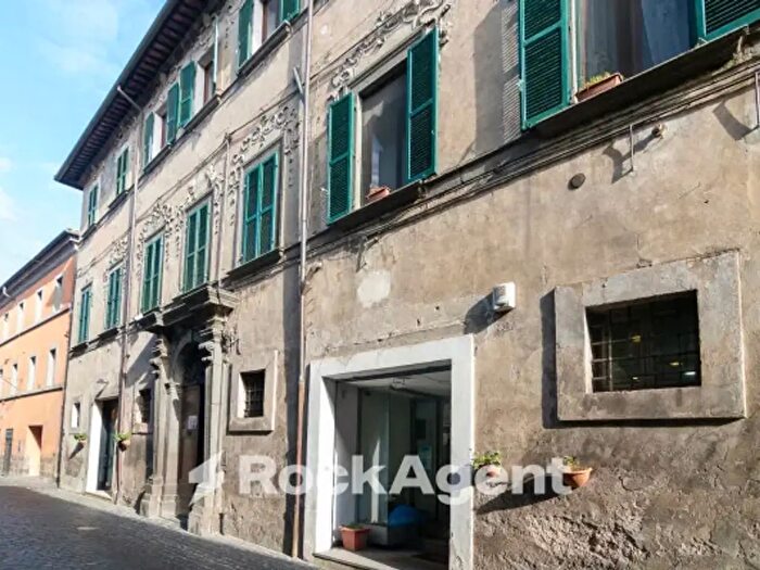 Appartamento trilocale in vendita in Via Roma, Acquapendente