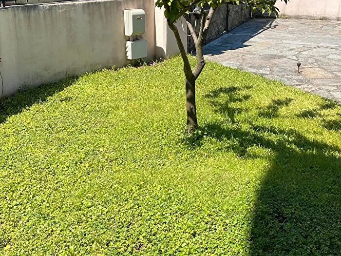 Casa con 6 locali in vendita in Via Rigazzo, Sarzana