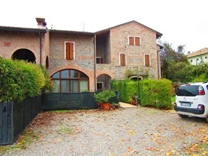 Appartamento in vendita in Via Scodoncello, Collecchio