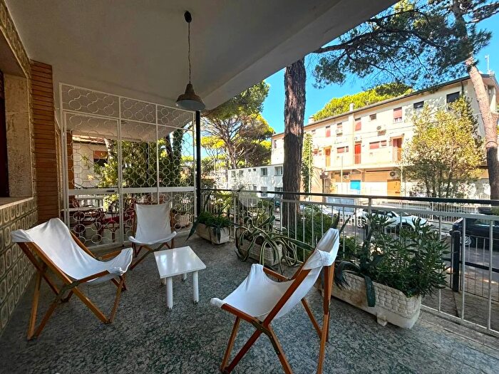 Appartamento quadrilocale in vendita in Via Pier della Francesca, Comacchio