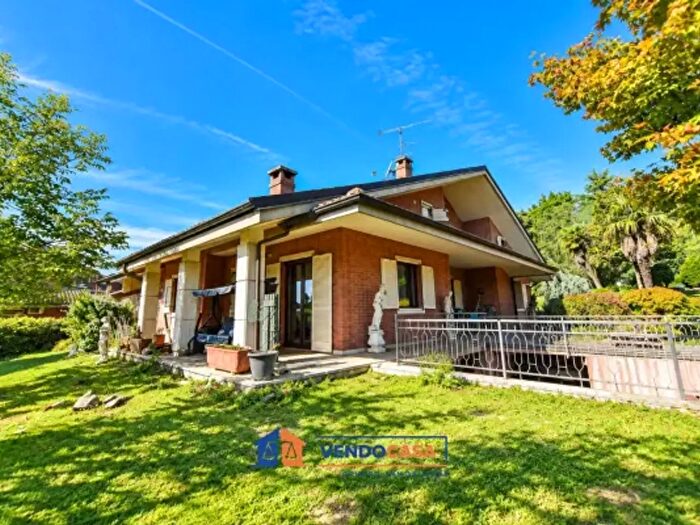 Casa con 6 locali in vendita in Strada Revigliasco, Moncalieri
