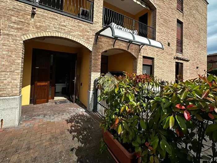 Appartamento trilocale in vendita in Via Vincenzo Bellini, Pavullo Nel Frignano