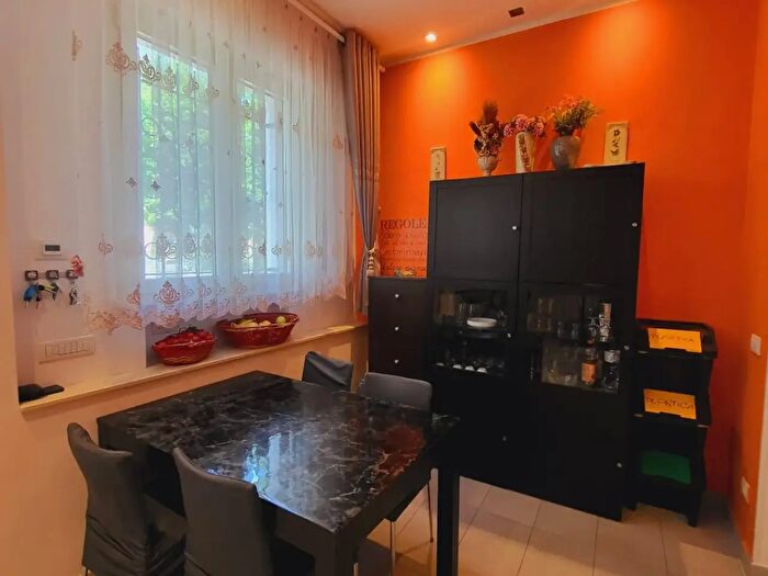 Casa quadrilocale in vendita in Via Pietro della Lena, Viareggio