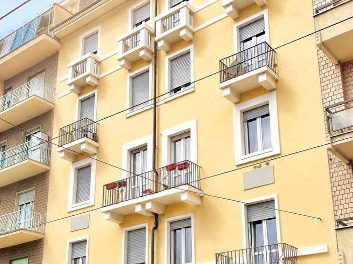 Appartamento bilocale in affitto in Via Francesco Cigna, Aurora, Torino