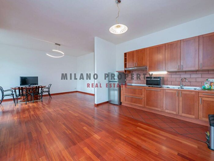 Appartamento trilocale in affitto in Via Piero Capponi, Pagano, Milano