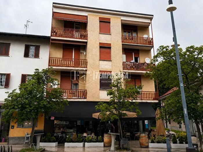 Appartamento trilocale in vendita in Via Roma, Nova Milanese