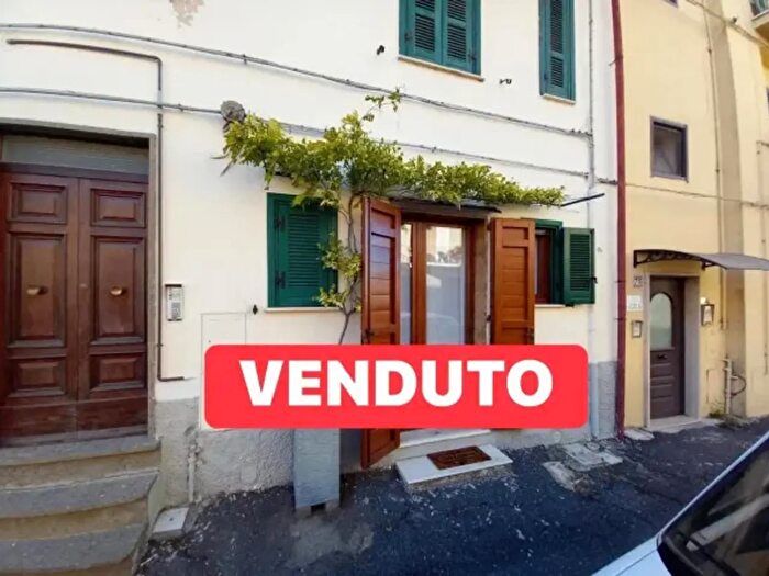 Appartamento bilocale in vendita in Via Roma, Capodimonte