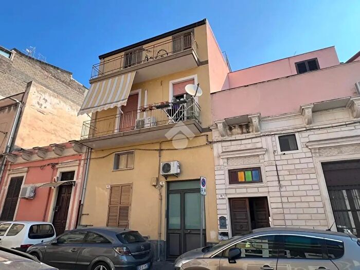 Appartamento trilocale in vendita in Via Gaetano Donizetti, Catania