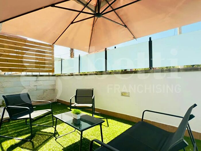 Appartamento trilocale in vendita in Via Mazzini, Tortoreto