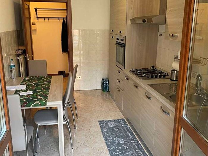 Appartamento bilocale in affitto in via sandro pertini, Melegnano